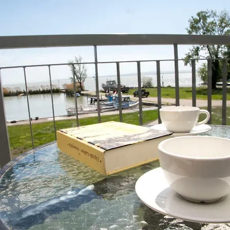Apartmanhotel Akvárium