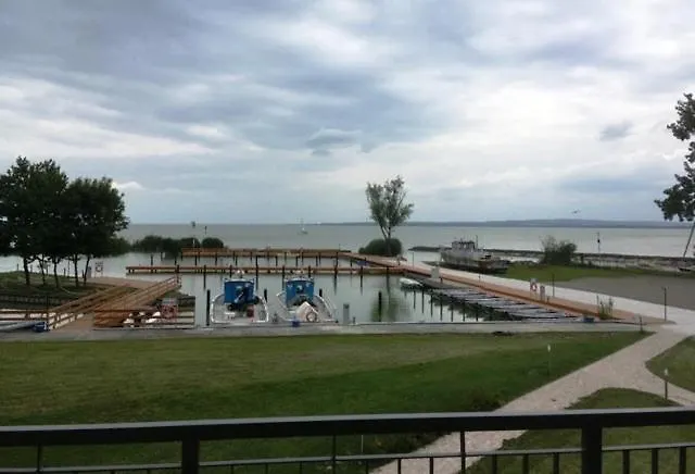 Akvarium Apartmanhazak Aparthotel