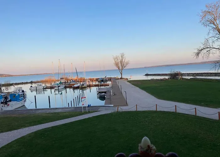 Akvarium Apartmanhazak Apart Otel *