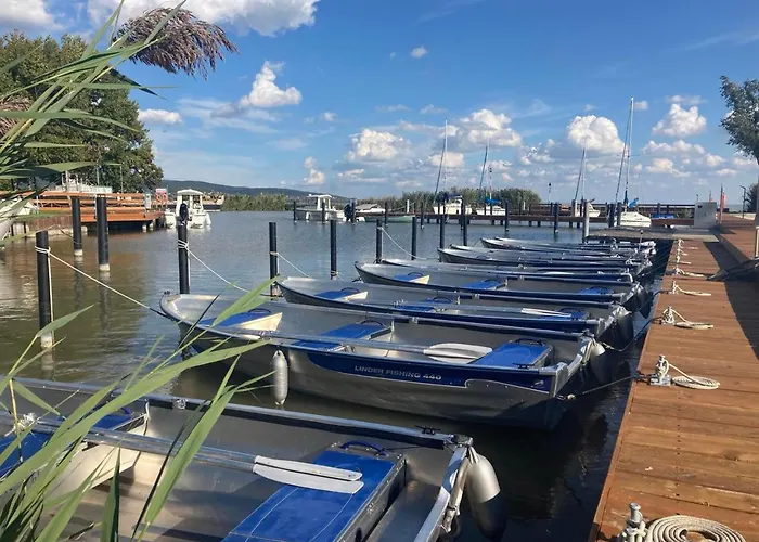 Akvarium Apartmanhazak Aparthotel Keszthely