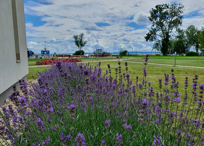 Akvarium Apartmanhazak Aparthotel *